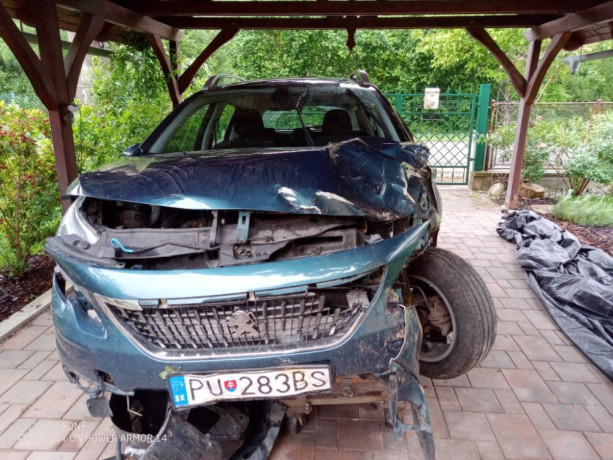 peugeot-2008-16-bluehdi-100-active-73kw100hp-m5-big-2