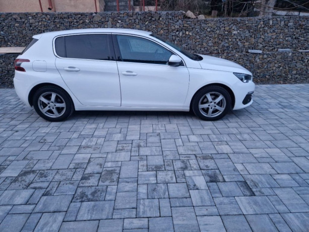 peugeot-308-16-bluehdi-ss-allure-88kw120hp-m6-big-3