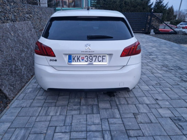 peugeot-308-16-bluehdi-ss-allure-88kw120hp-m6-big-2