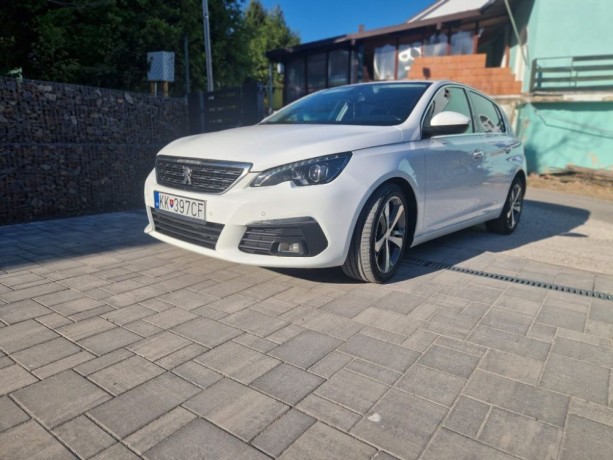 peugeot-308-16-bluehdi-ss-allure-88kw120hp-m6-big-0