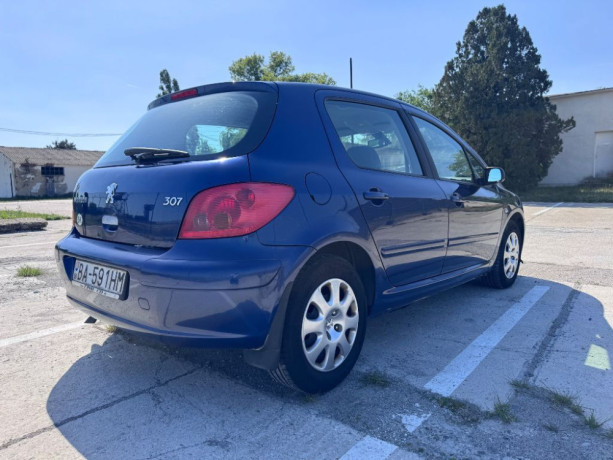 peugeot-307-16-xr-80kw109hp-m5-big-2