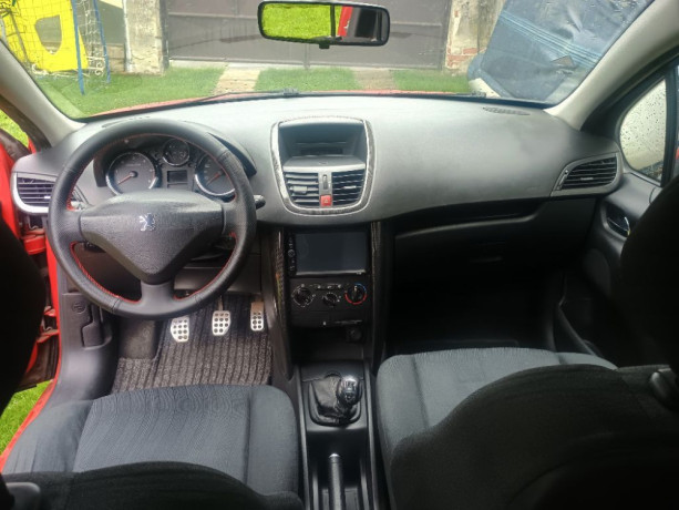 peugeot-207-16hdi-66kw-big-3