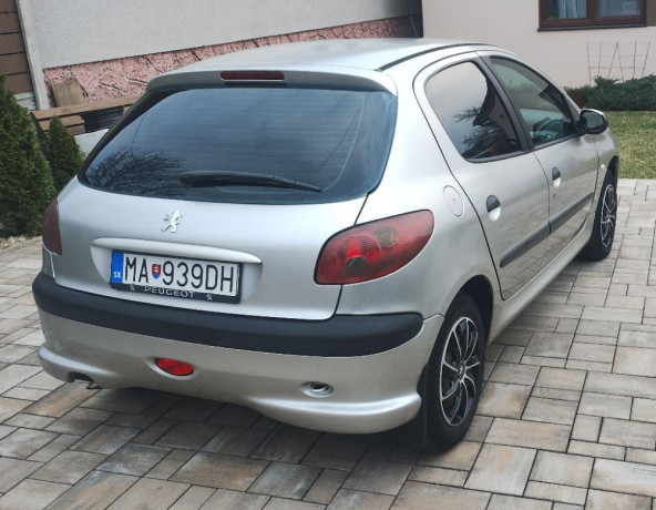 peugeot-206-5p-11e-big-2