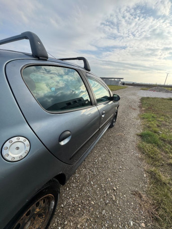 peugeot-206-14-look-55kw75hp-m5-big-2