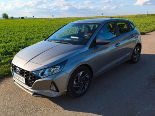 hyundai-i20-family-at-s-drive-mode-winter-pack