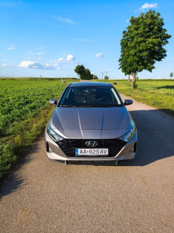 hyundai-i20-family-at-s-drive-mode-winter-pack-big-1