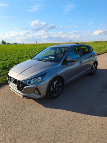 hyundai-i20-family-at-s-drive-mode-winter-pack-big-0