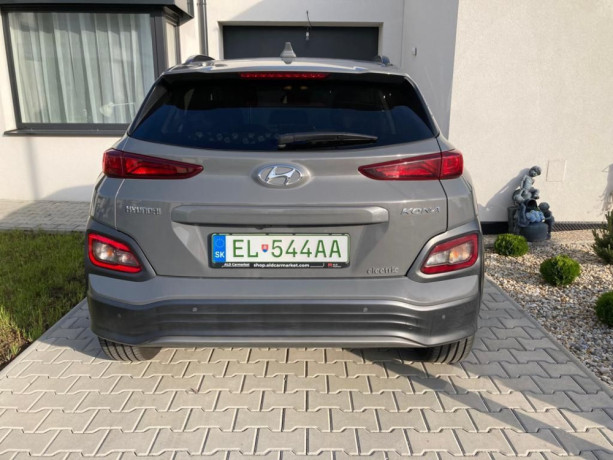 hyundai-kona-electric-100-100kw136hp-a1-big-3
