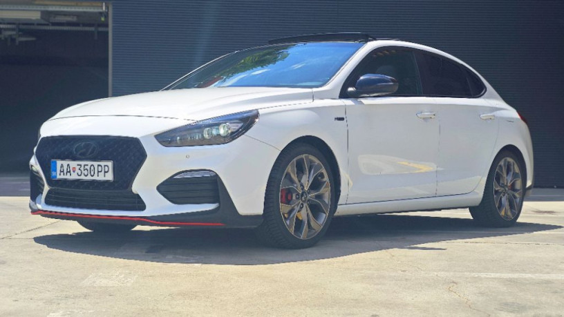hyundai-i30-14-t-gdi-n-line-7dct-103kw140hp-a7-big-1