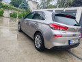 hyundai-i30-14i-family-small-3