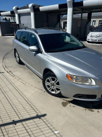 volvo-v70-volvo-v70-20t-149-kw-manual-2011-big-0