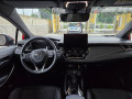 toyota-corolla-combi-18-hybrid-103kw-small-3