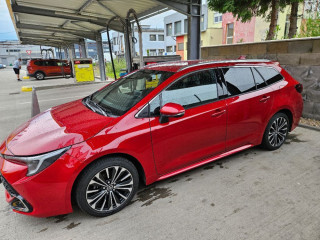 toyota-corolla-combi-18-hybrid-103kw
