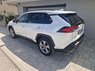 toyota-rav4-25-hev-executive-4x4-skyview-jbl