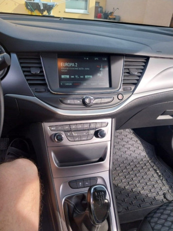 opel-astra-sport-tourer-astra-st-14-turbo-innovation-92kw125hp-m6-big-0