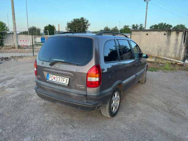 opel-zafira-18-16v-elegance-85kw115hp-m5-big-3