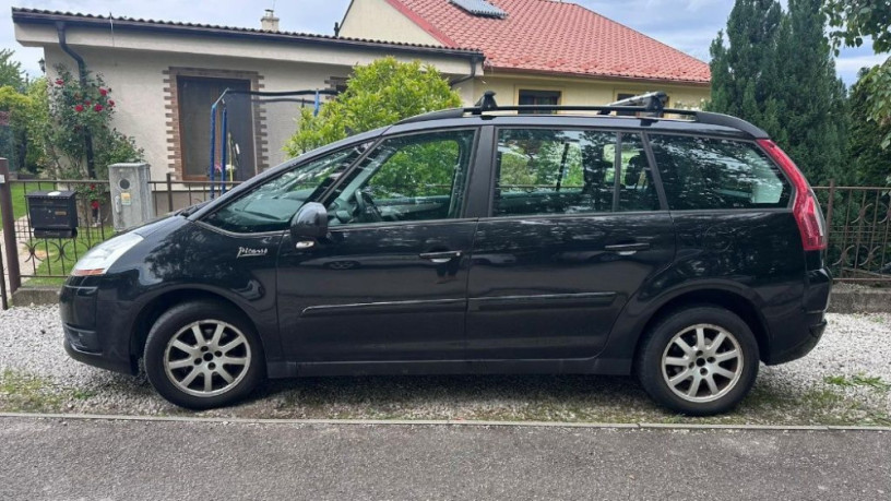 citroen-c4-picasso-16-hdi-16v-attraction-80kw110hp-m5-big-0