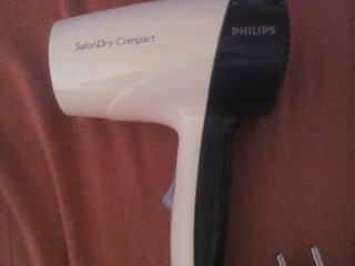 fen-phillips-salondry-compact