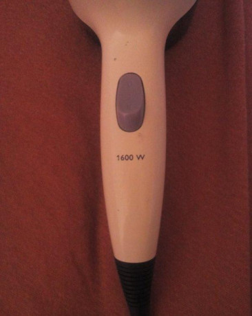 fen-phillips-salondry-compact-big-1