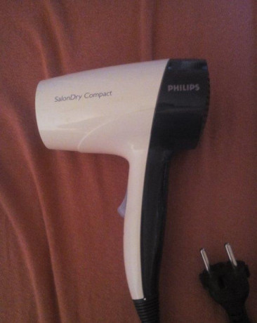 fen-phillips-salondry-compact-big-0