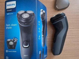 holiaci-strojcek-philips-series-1000-2