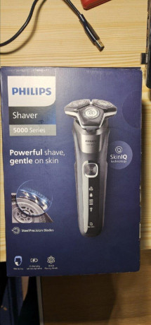 holiaci-strojcek-philips-big-0