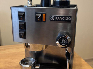 rancilio-silvia-2012-pakovy-kavovar-58-mm
