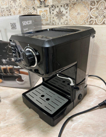 pakovy-kavovar-sencor-ses-1710bk-s-prislusenstvom-big-4