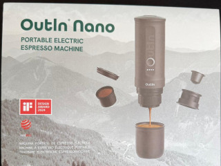 kavovar-outin-nano-portable-espresso-machine-novy