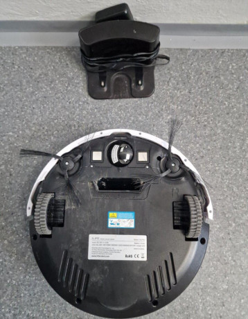 roboticky-vysavac-ilife-v3s-pro-big-2