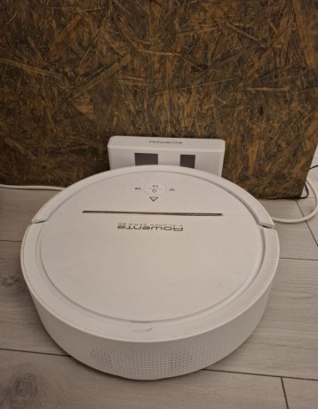 roboticky-vysavac-rowenta-explorer-serie-80-allergy-kit-big-1