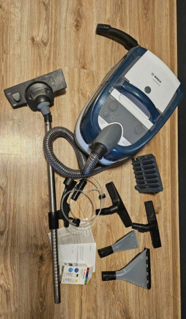 bosch-bwd41720-tyrkysovy-big-3