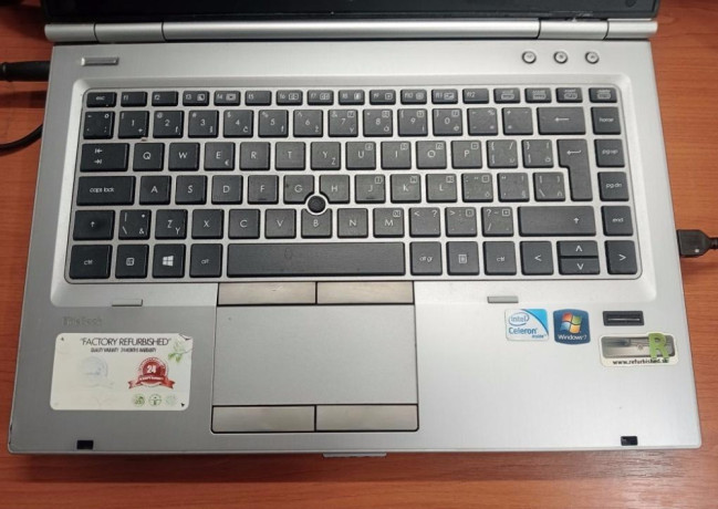 predam-notebook-hp-elitebook-8460p-windows-7-big-2