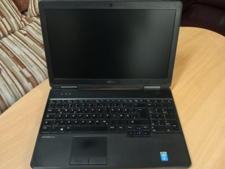 predam-nefunkcny-notebook-dell-latitude-e5540