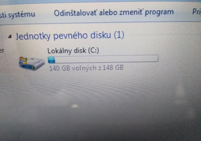 predam-polofunkcny-netbook-msi-u135-big-3