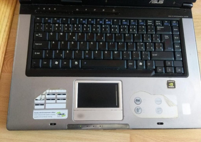 predam-na-opravu-diely-notebook-asus-f5gl-big-2
