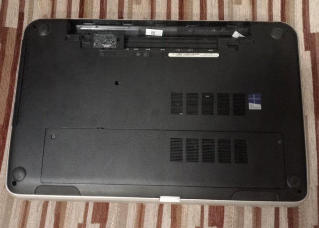 predam-nefunkcny-notebook-dell-inspiron-17r-5721-big-3