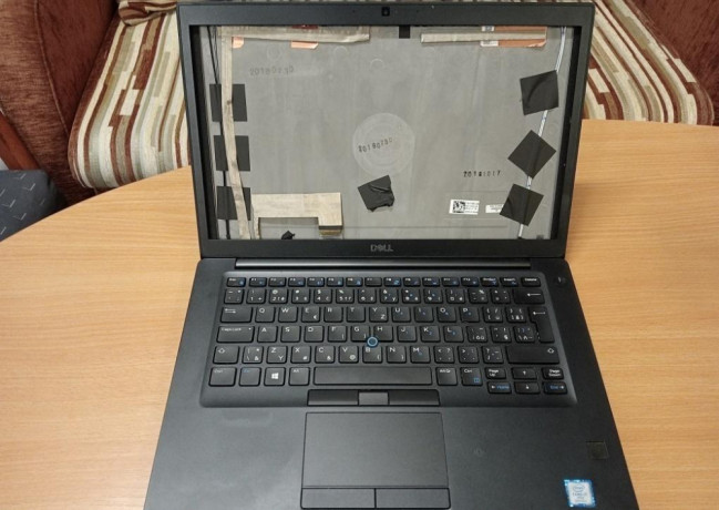 predam-problemovy-notebook-dell-latitude-7490-big-0