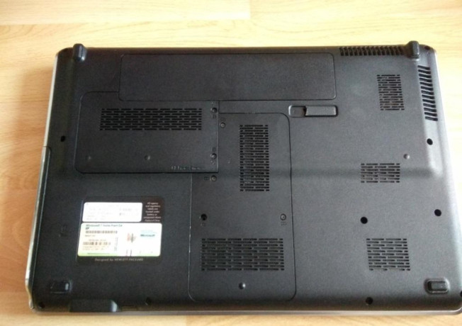 predam-nefunkcny-notebook-hp-pavilion-dv6-1425ec-big-3