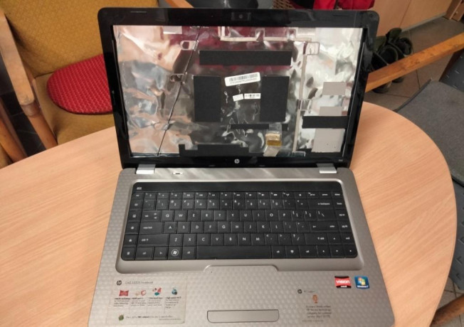 predam-nefunkcny-notebook-hp-g62-355dx-big-0