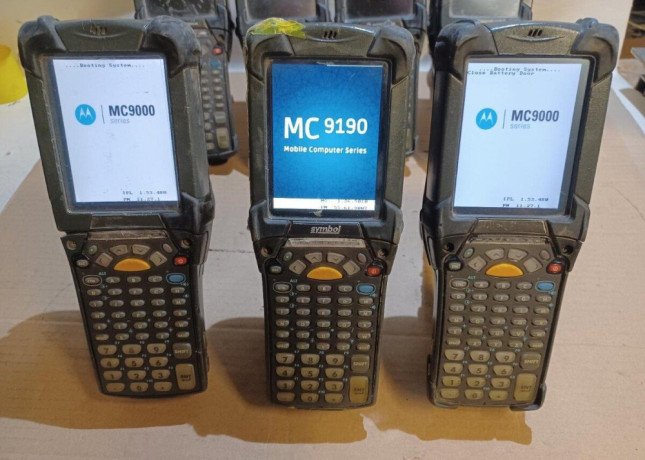 7x-mobilny-terminal-motorola-symbol-mc9090-big-2