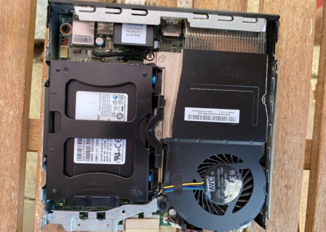 lenovo-m710q-mini-i3-6100t8gbddr4hd530128gbssd-big-2