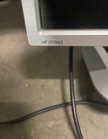monitor-hp-lp1965-2ks-big-2