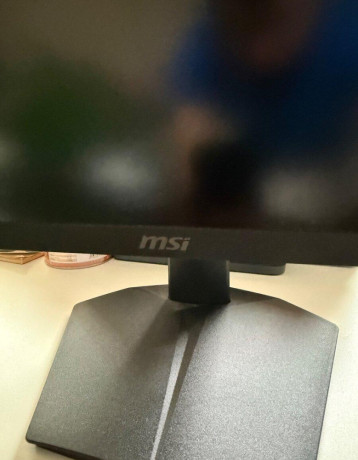 predam-herny-monitor-msi-msi-g274f-big-1