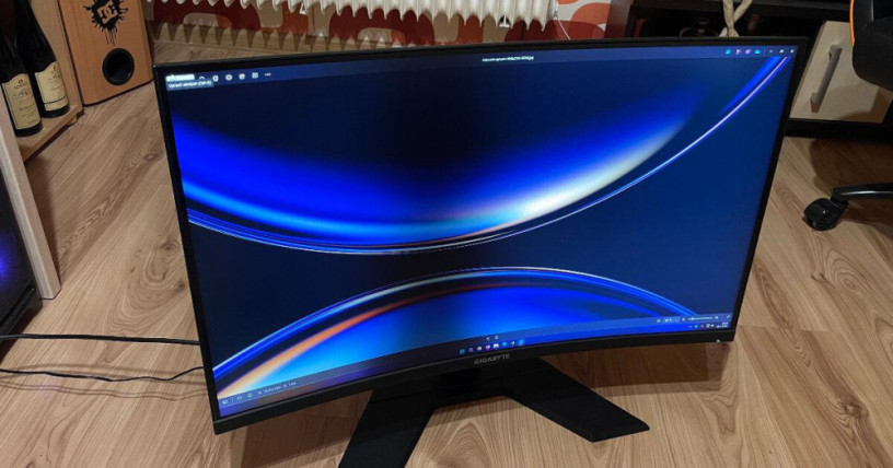 gigabyte-g32qc-big-2