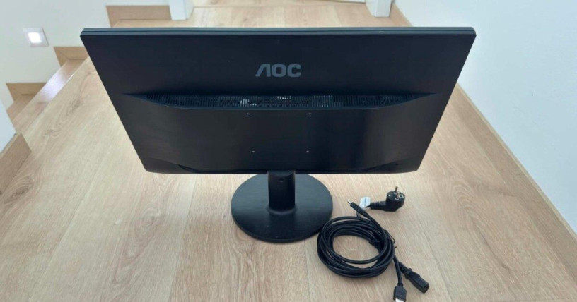 24-full-hd-monitor-aoc-e2460s-idealny-na-pracu-ci-studiu-big-1