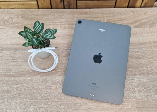 apple-ipad-air-109-2020-64gb-space-gray-big-0