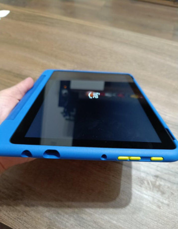 amazon-fire-hd-10-kids-pro-big-2