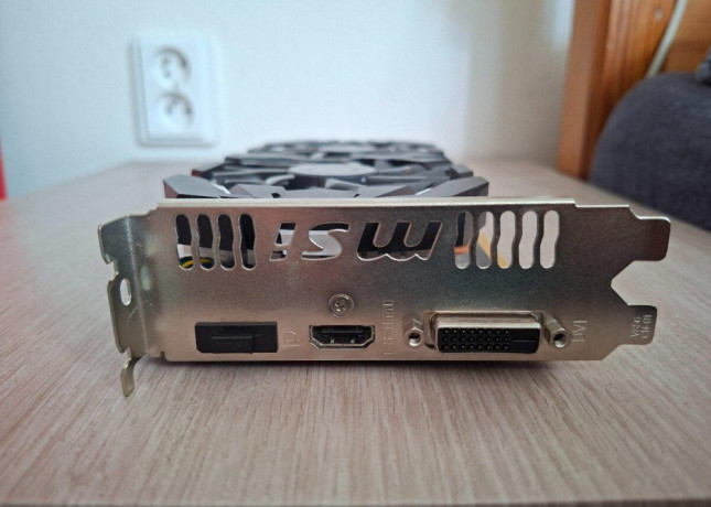 msi-geforce-gtx-1060-armor-6g-ocv1-spickovy-stav-big-3
