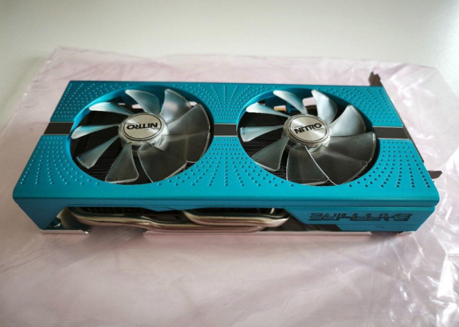 sapphire-nitro-radeon-rx-590-special-edition-oc-8gb-big-3